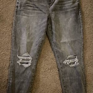 American Eagle Curvy High Rise Next Level stretch jeans. Gray wash. 16 Reg